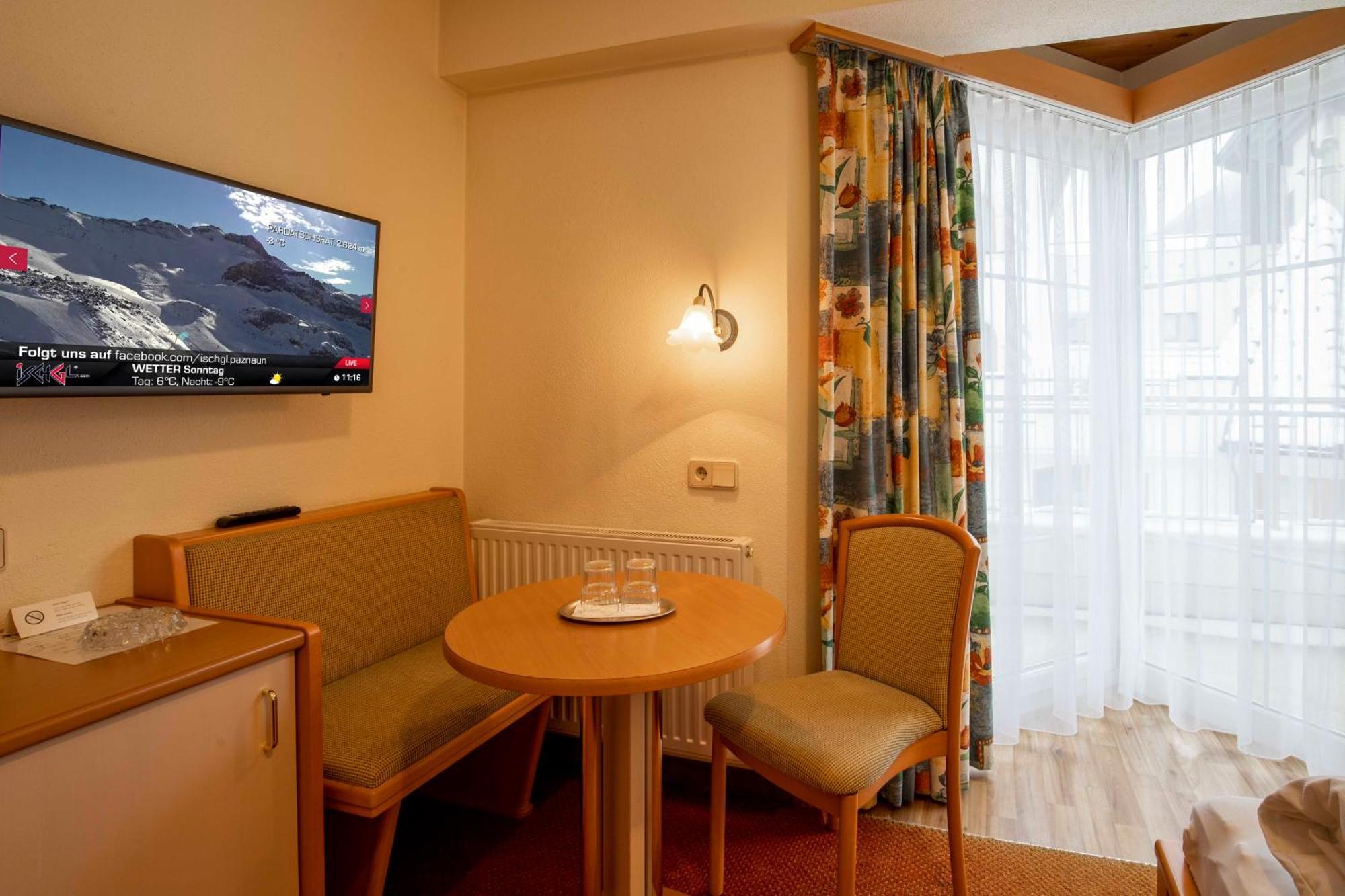 Gidis Hof Hotell Ischgl Exteriör bild