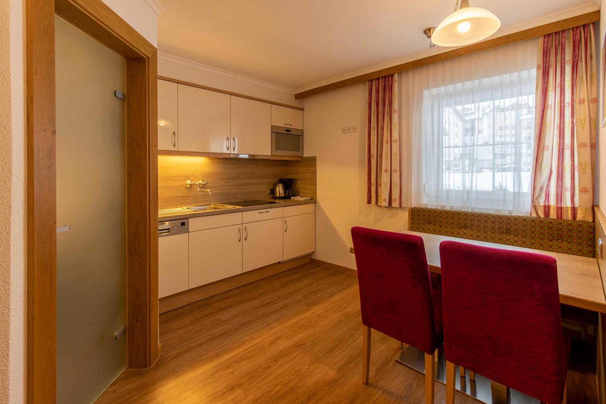 Gidis Hof Hotell Ischgl Exteriör bild