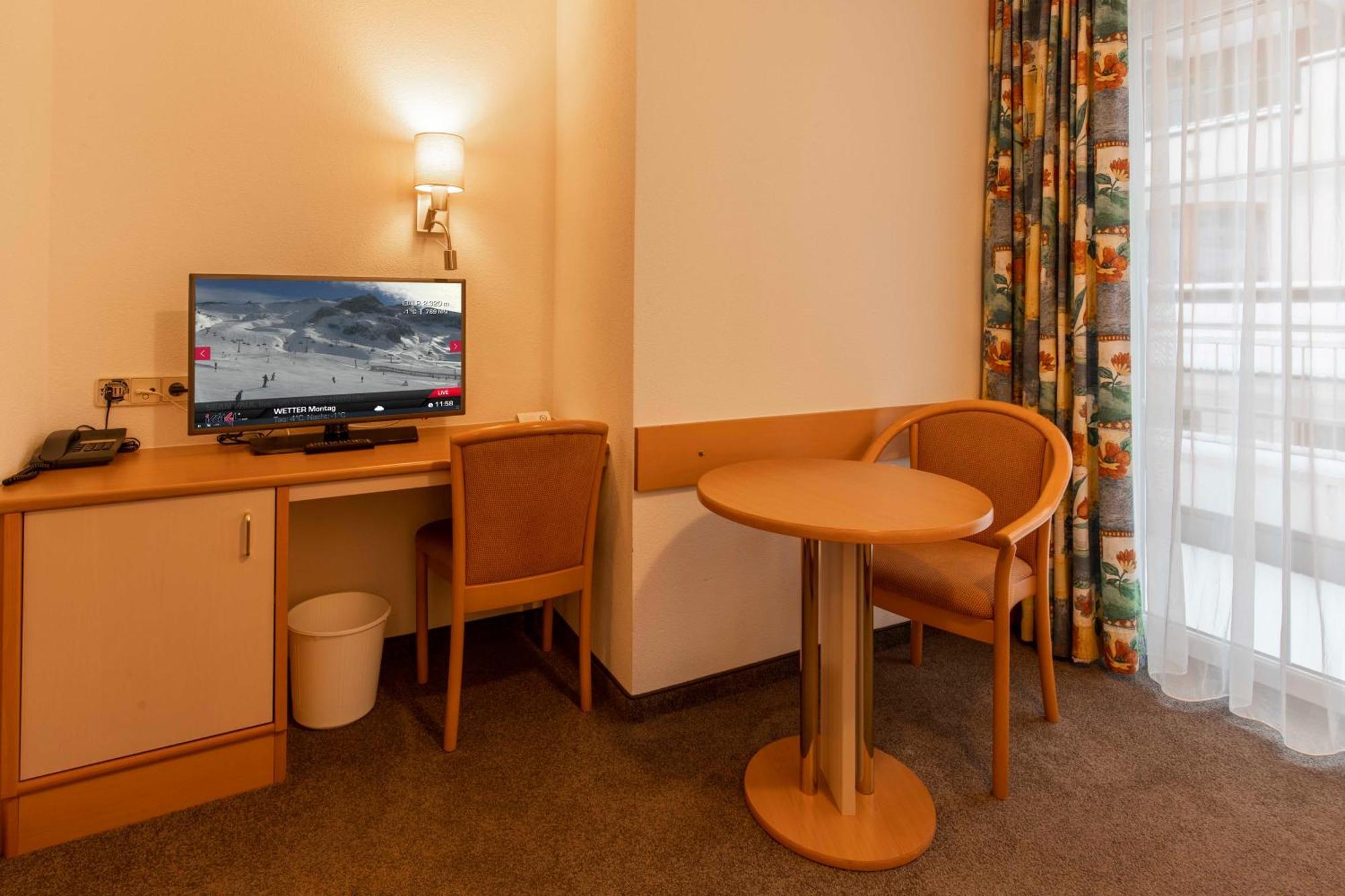 Gidis Hof Hotell Ischgl Exteriör bild