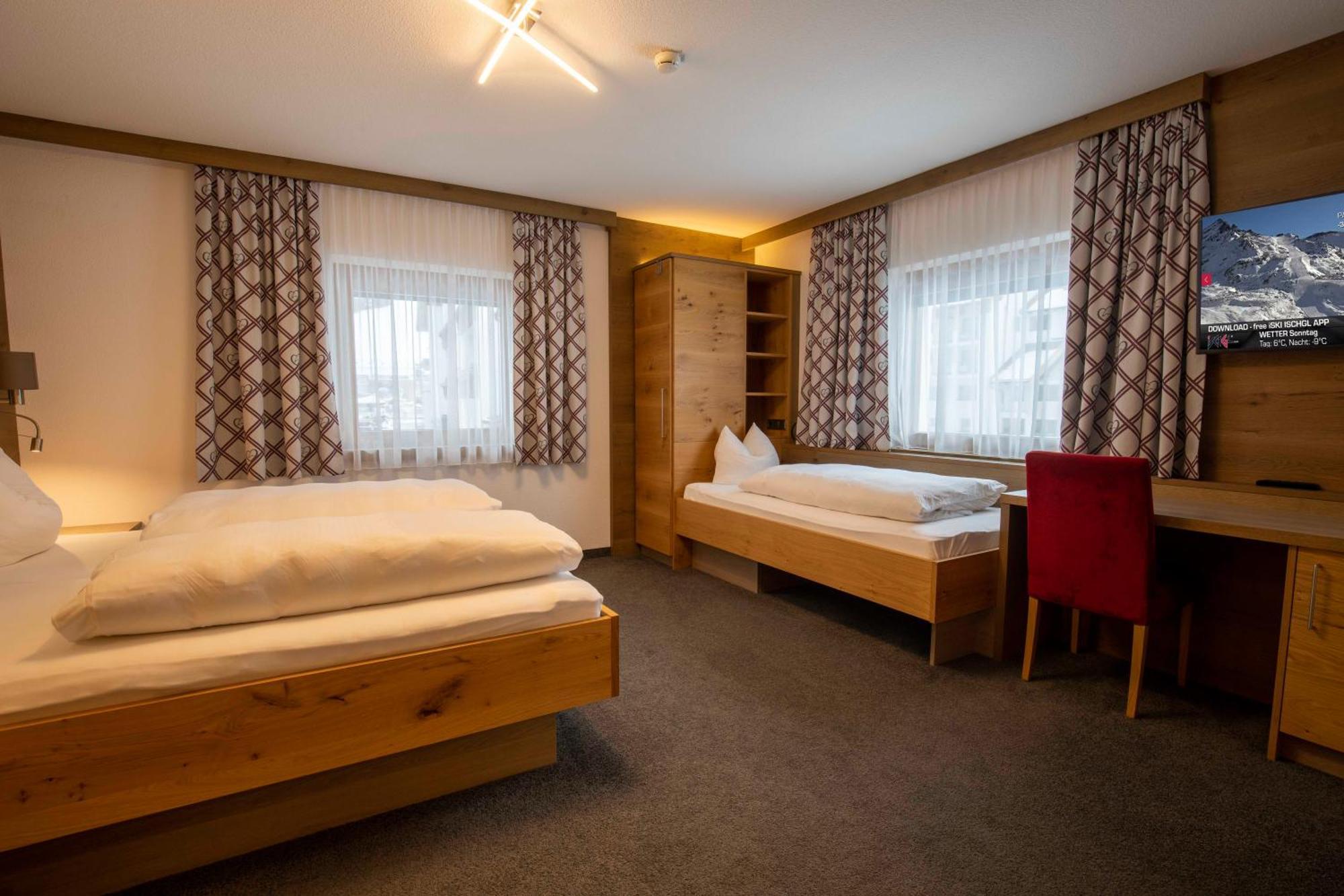 Gidis Hof Hotell Ischgl Exteriör bild
