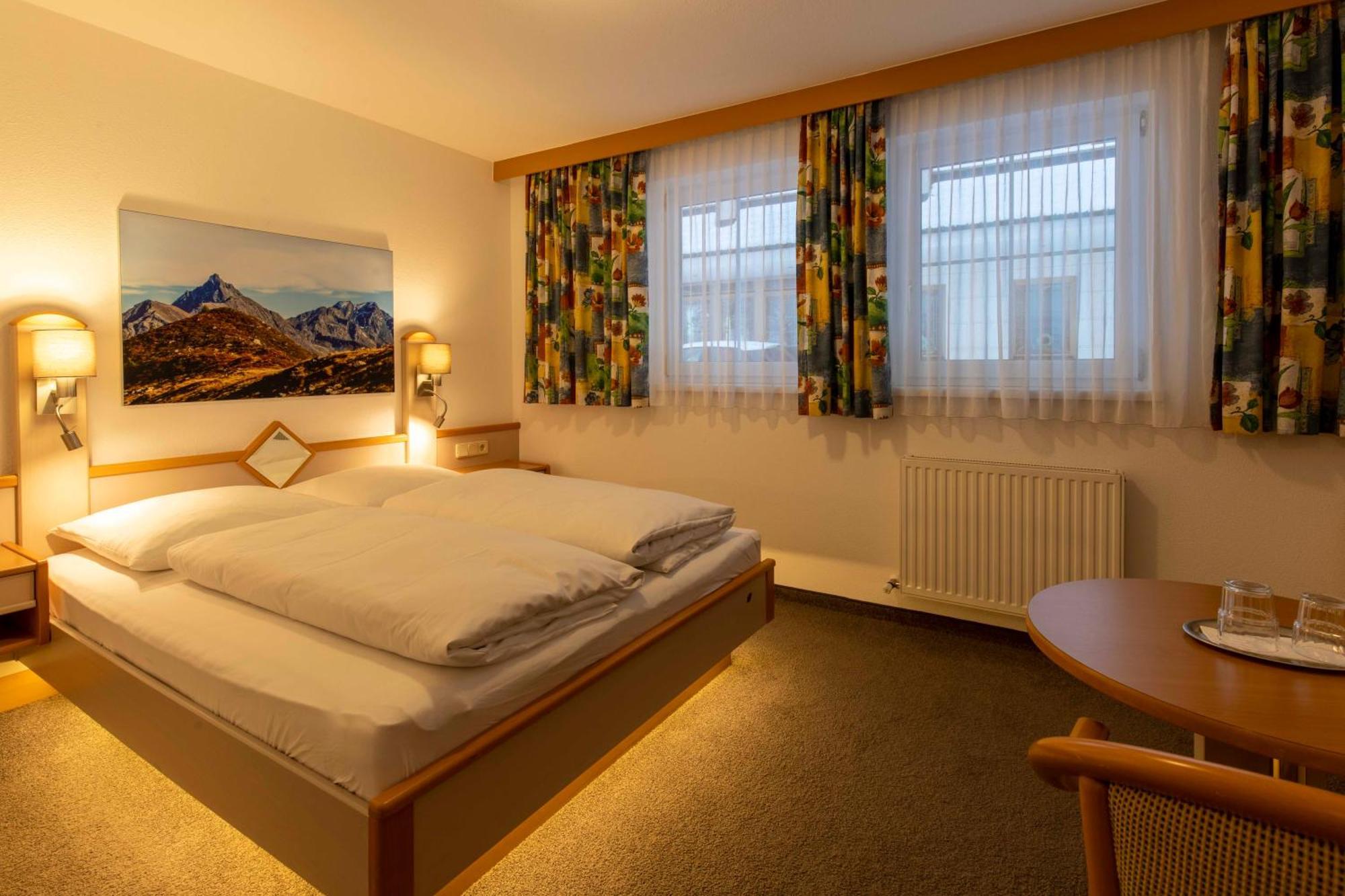 Gidis Hof Hotell Ischgl Exteriör bild